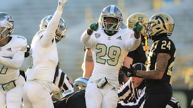 Eastern Michigan defensive back Kempton Shine announces his commitment to Virginia football.